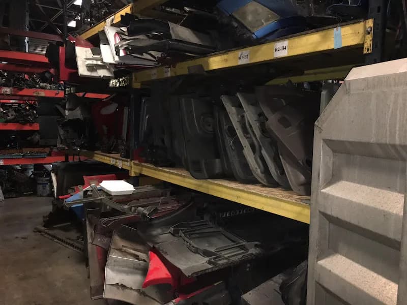 HG USED TRUCK PARTS