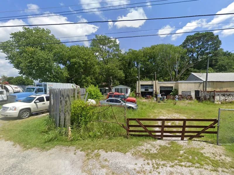 Thomas's Junk Yard