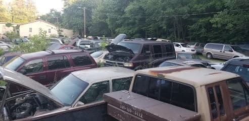 Hamlett Auto Repair And Salvage