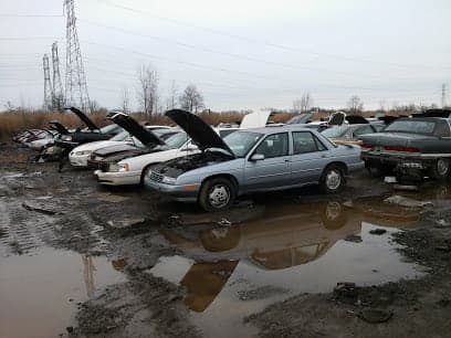 Paul's Auto Yard