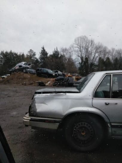C & D Garage & Salvage Inc