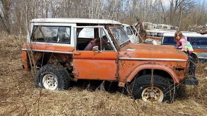 Bob Kohl's Auto Salvage