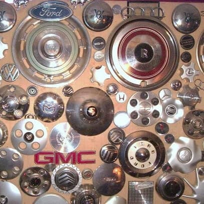 DELAWARE HUBCAP BARN