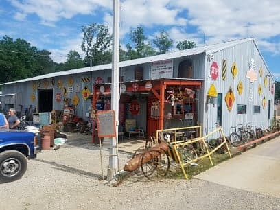 Brown's Aluminum & Catalytic Converter Scrap Yard