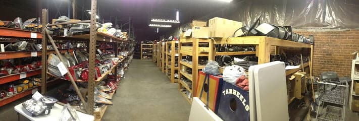 4-Auto Parts LLC