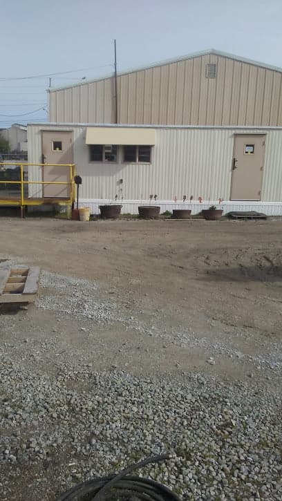 Hunt's Salvage & Coal Yards