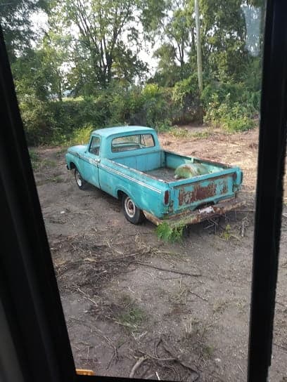Harley's Auto Salvage Center