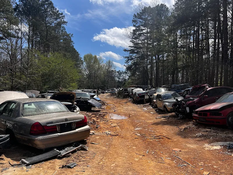 Frank's Auto Parts Salvage/Junkyard photo 2