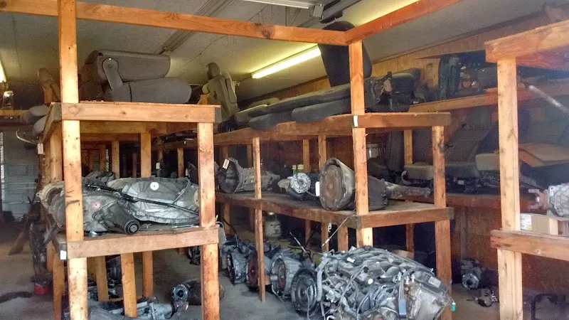 Hillbilly Auto Parts photo 3