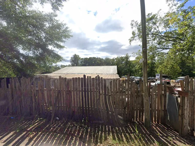 Riverside Junkyard