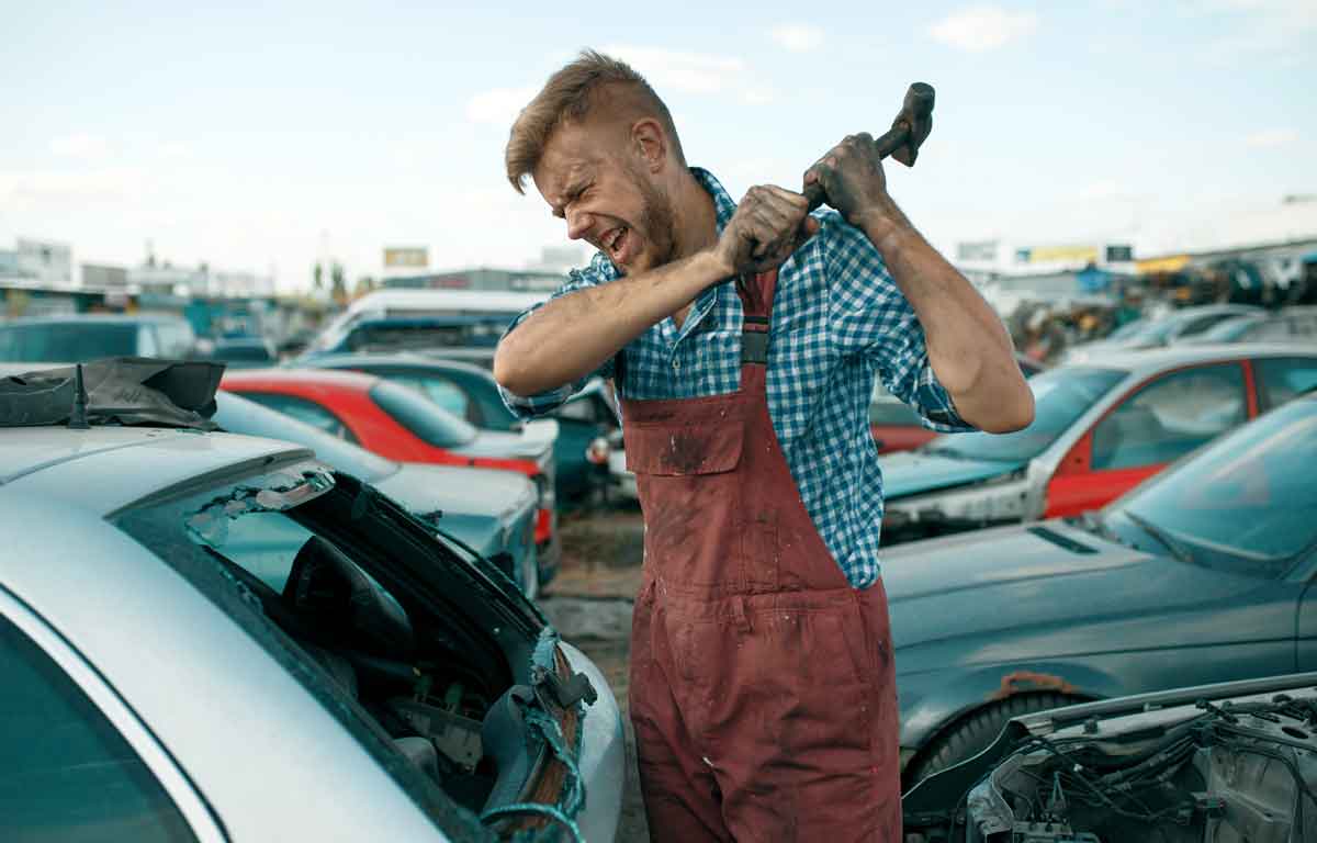 Junkyard Manners: Do’s and Don’ts – Best practices for behavior.